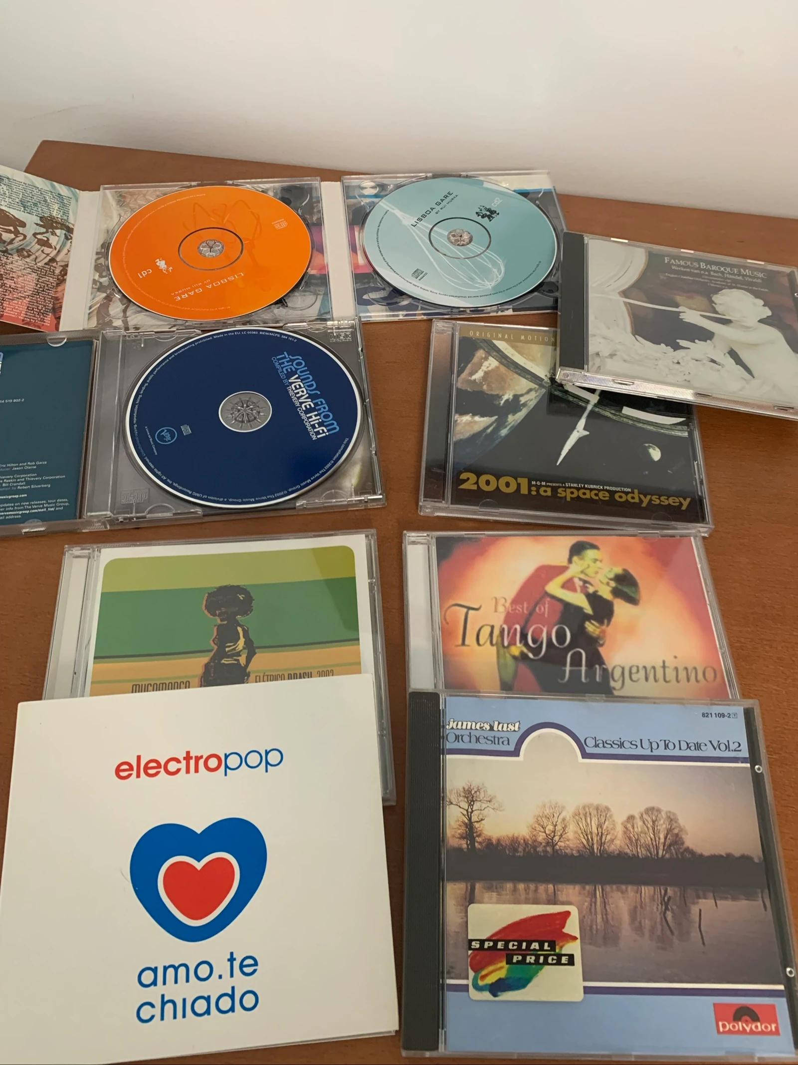 Conjunto de cd vários artistas 